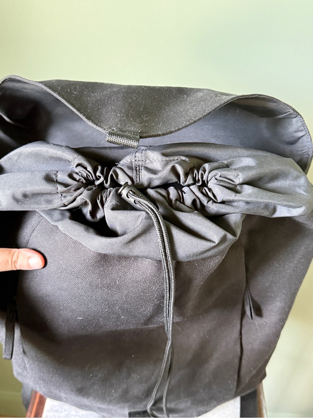 Everlane ReNew Rucksack - Black - Picture 6 of 9
